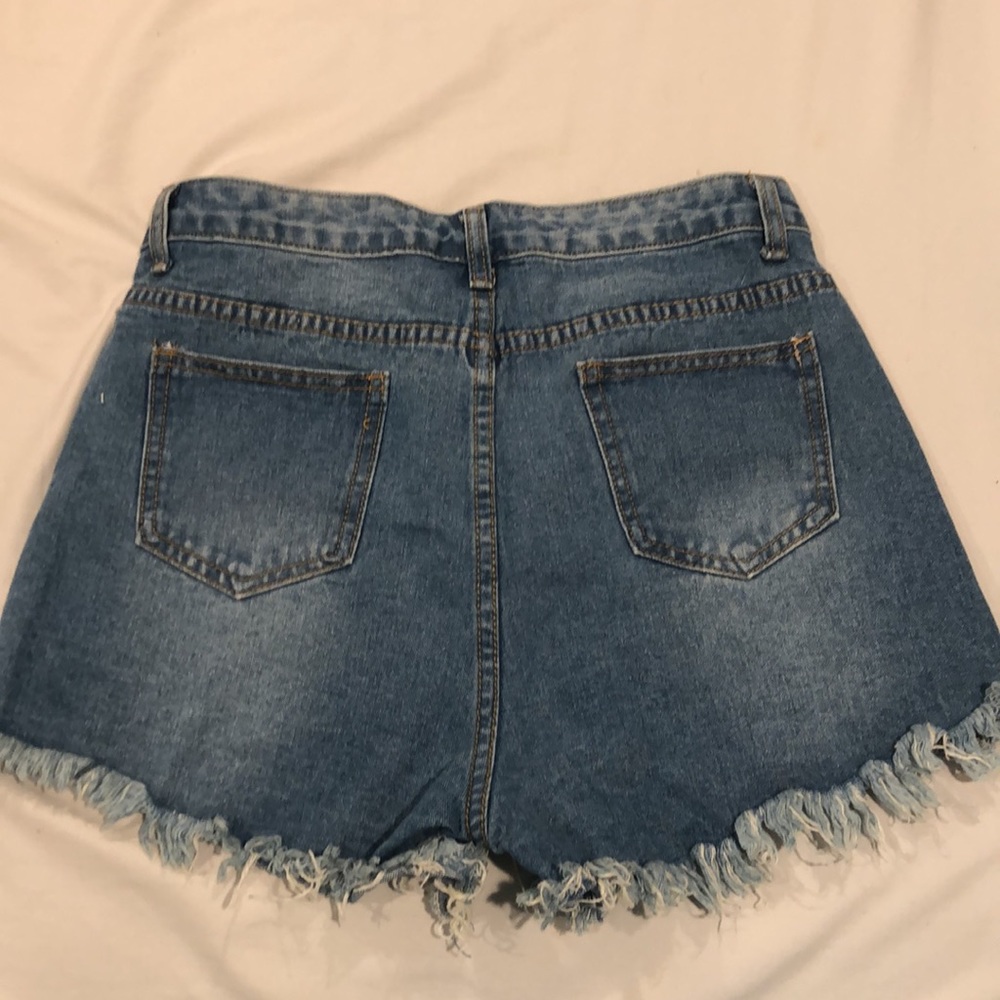High-Rise Ripped Denim Shorts - Picture 5 of 5